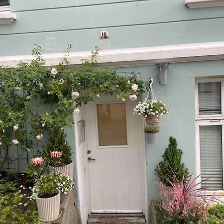 Koselig Bergensleilighet Med Fantastisk Sjoutsikt. Apartment